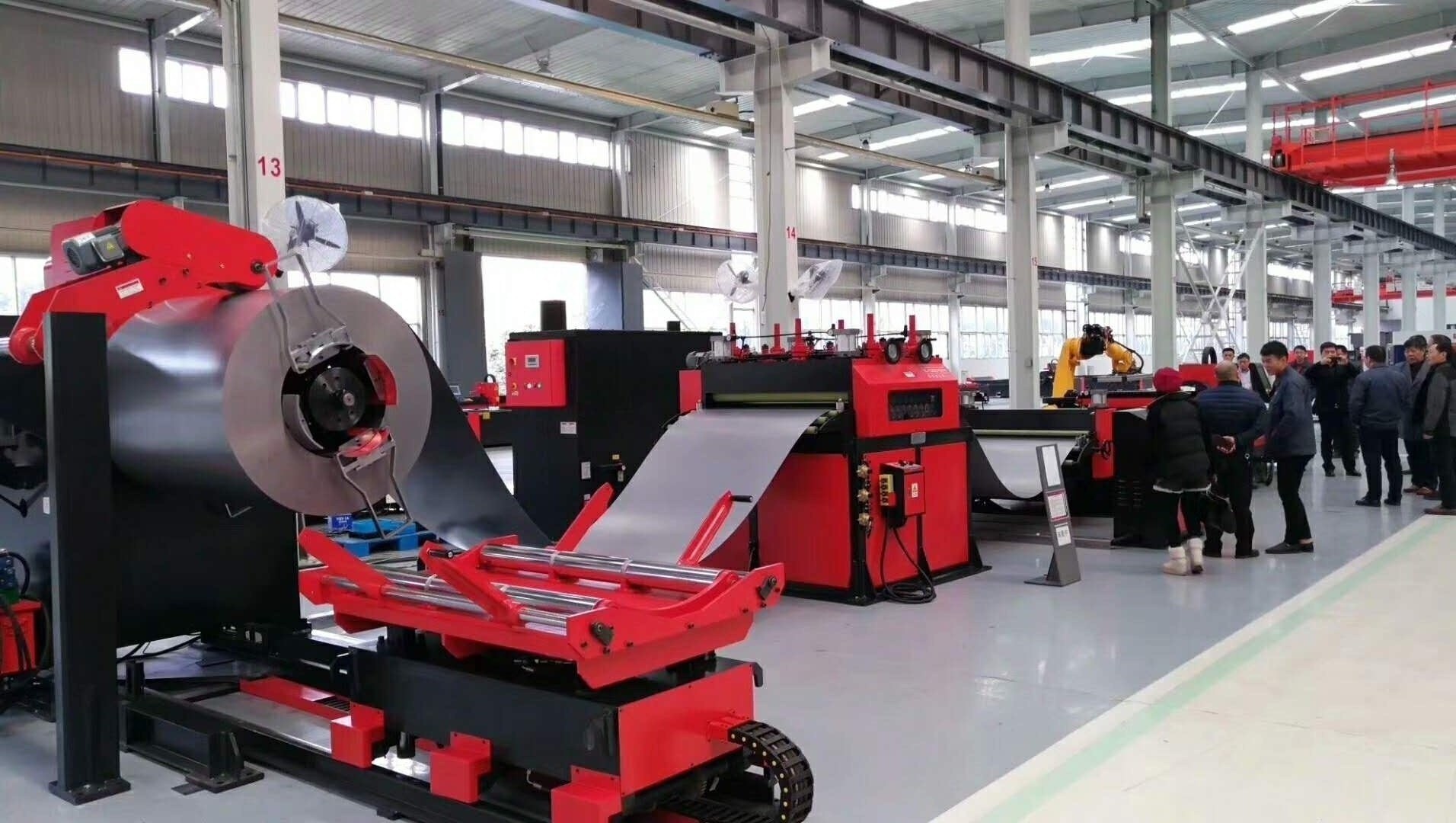 送料系统配合激光切割（Feeding System For Laser Cutting Machine).jpg