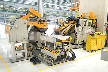 Make the Installation and Debugging of the Three-in-One Feeder System Simple