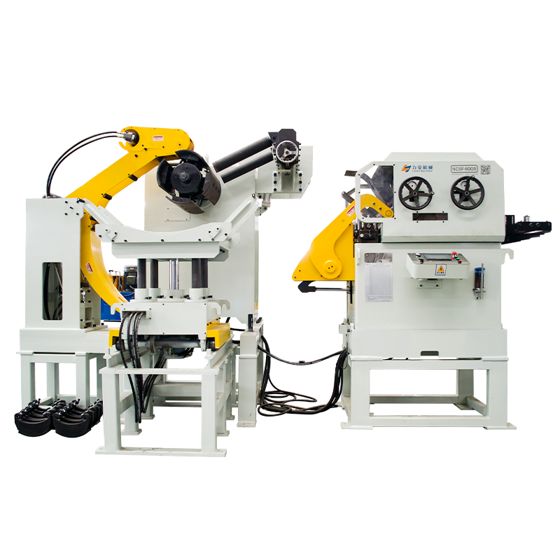 Выпрямитель-податчик и разматыватель рулонов типа NCSF, 3 в 1, для листов толщиной от 0,8 мм до 6,0 мм.