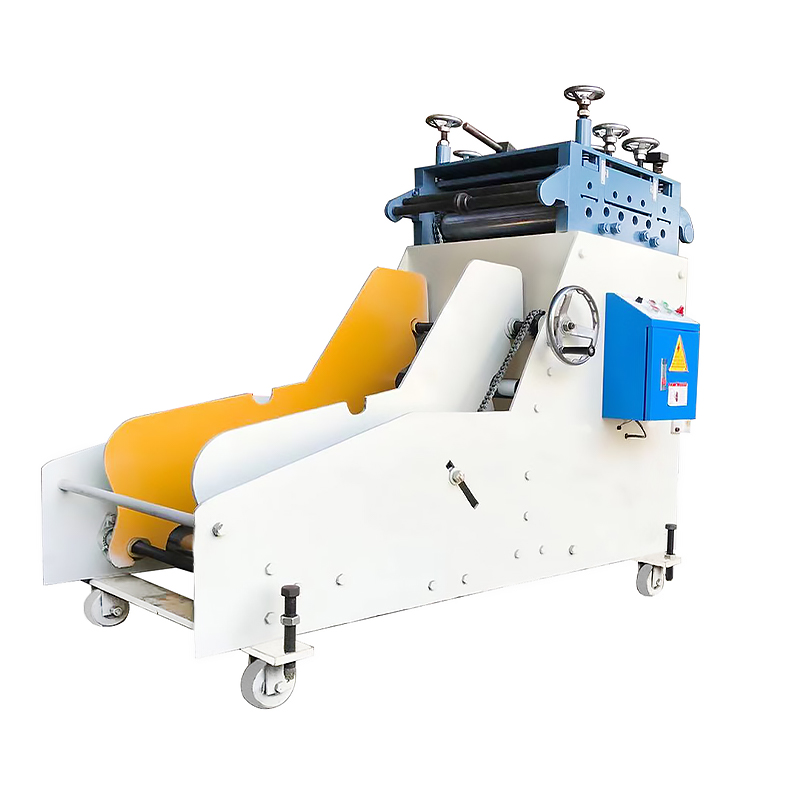 Выпрямитель-размотчик типа CL для листов толщиной от 0.4 до 2.8 мм.