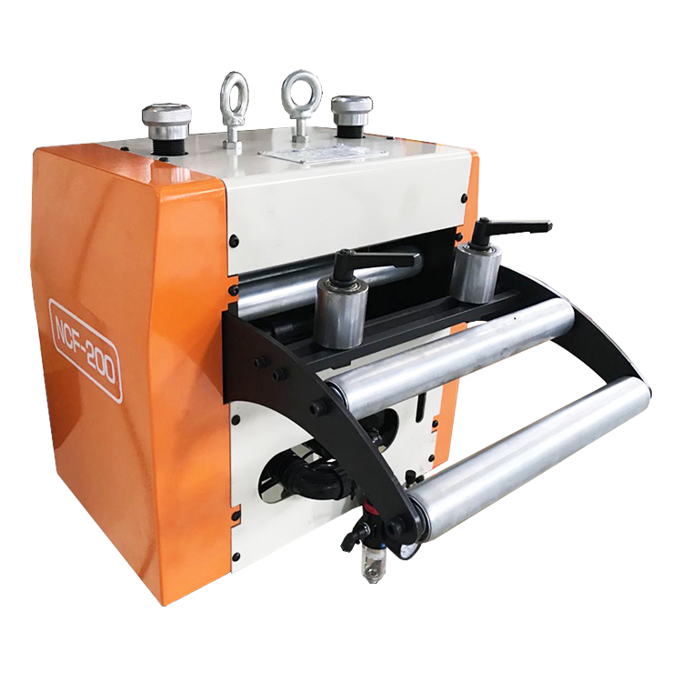 Плановый НЧ-сервоподающий механизм для листов толщиной 0.2–2.5 мм